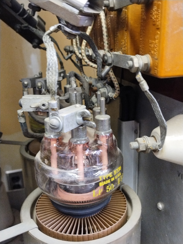 /th41b rf deck detail1.jpg